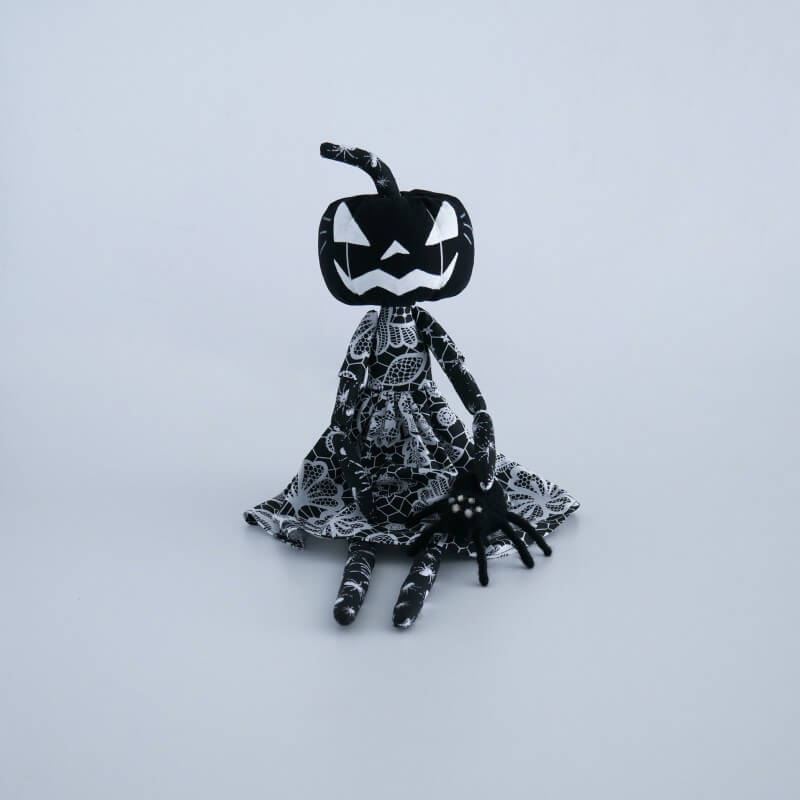 CUSTOM ORDER - Pam the Pumpkin girl Black Edition + 2 keychain  JACQUELINE